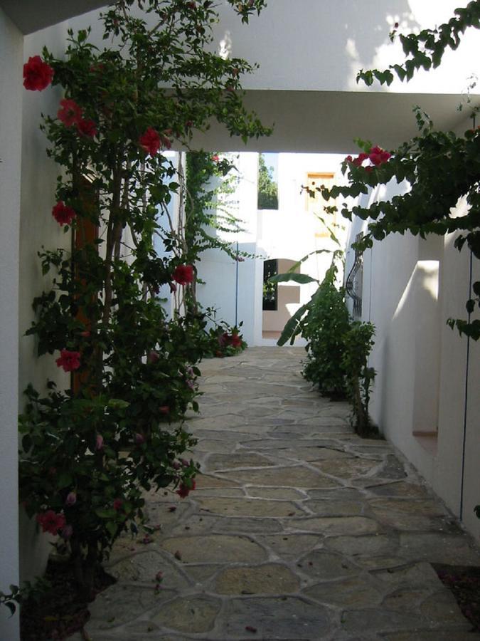 Mavi Apart Otel Bodrum Bagian luar foto